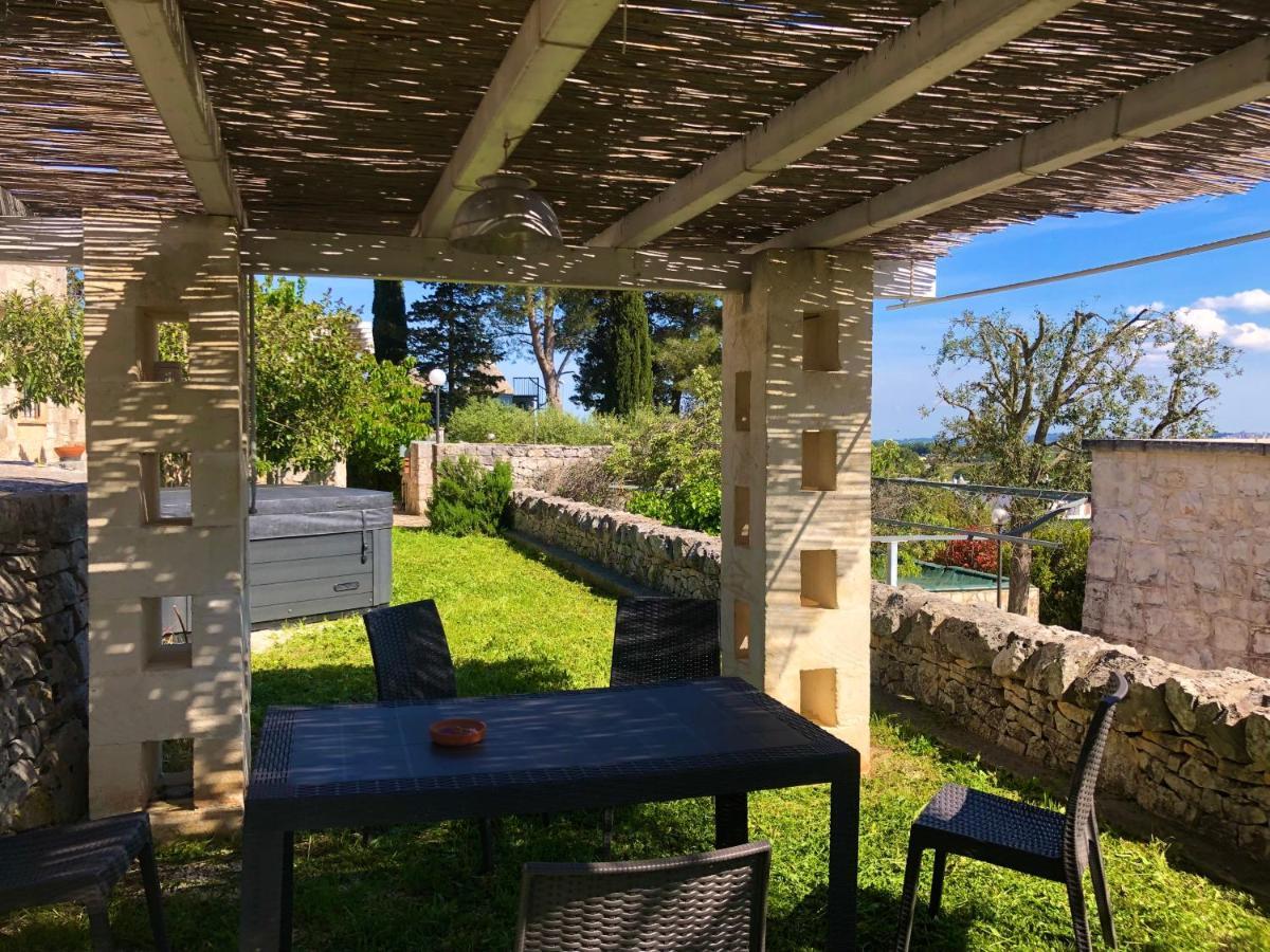 Pensjonat Trulli Di Zia Tata Locorotondo Zewnętrze zdjęcie