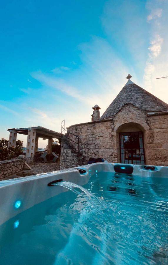 Pensjonat Trulli Di Zia Tata Locorotondo Zewnętrze zdjęcie