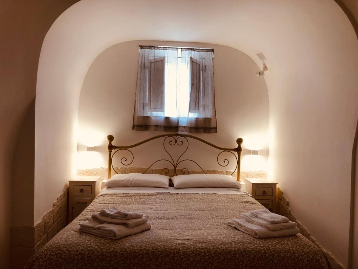 Pensjonat Trulli Di Zia Tata Locorotondo Zewnętrze zdjęcie